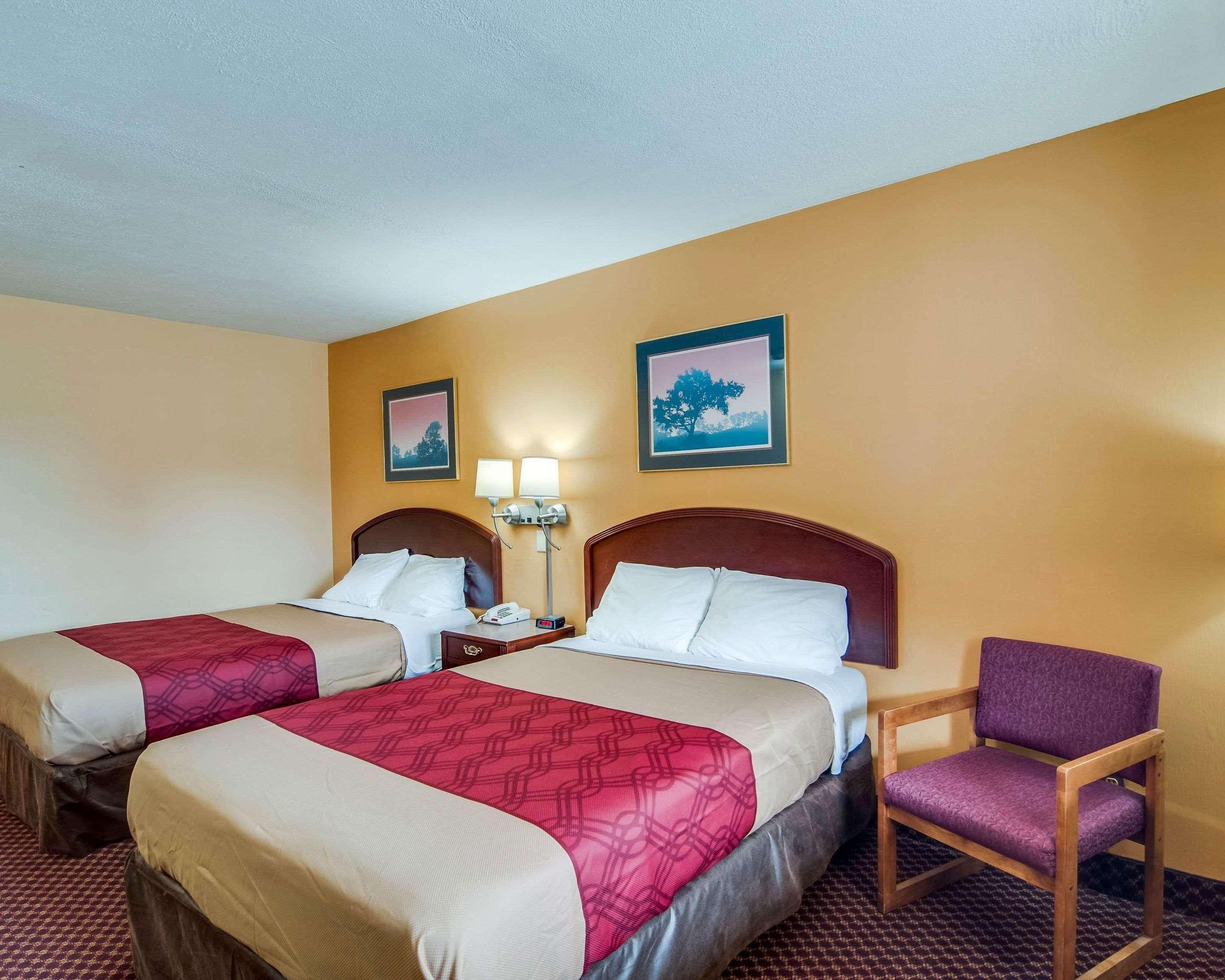 Econo Lodge Near Bluefield College Ngoại thất bức ảnh