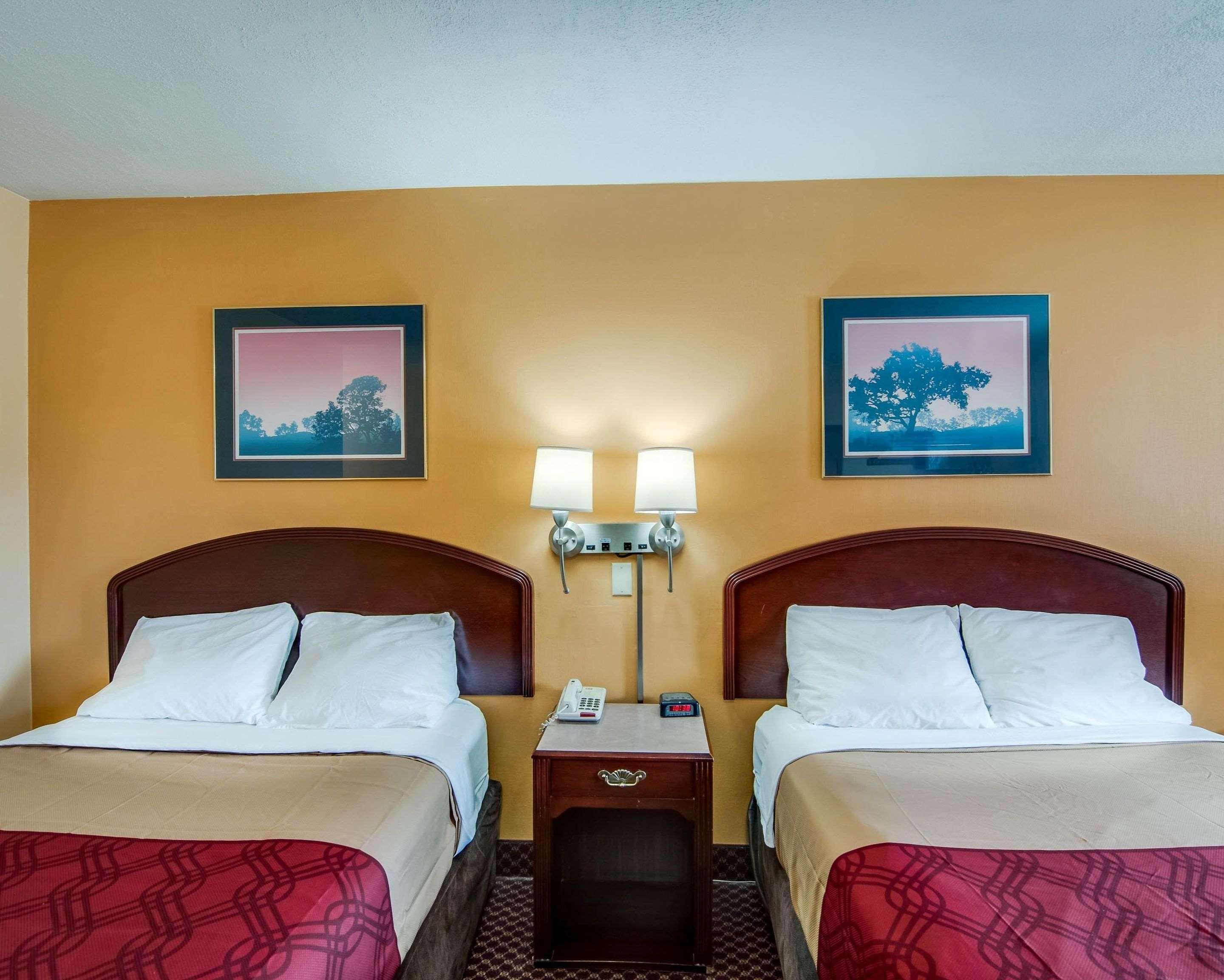 Econo Lodge Near Bluefield College Ngoại thất bức ảnh