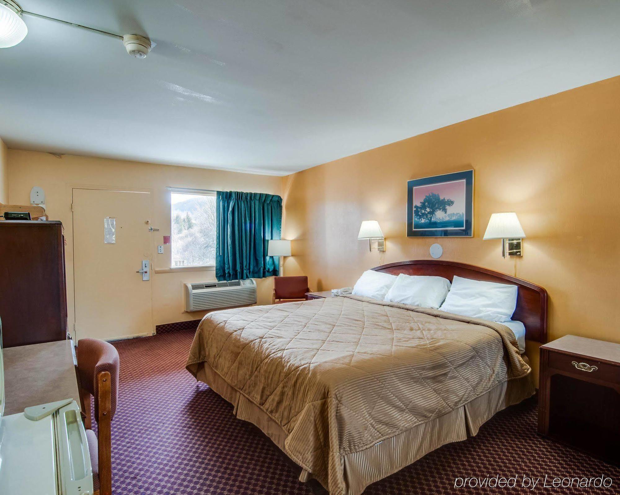 Econo Lodge Near Bluefield College Ngoại thất bức ảnh