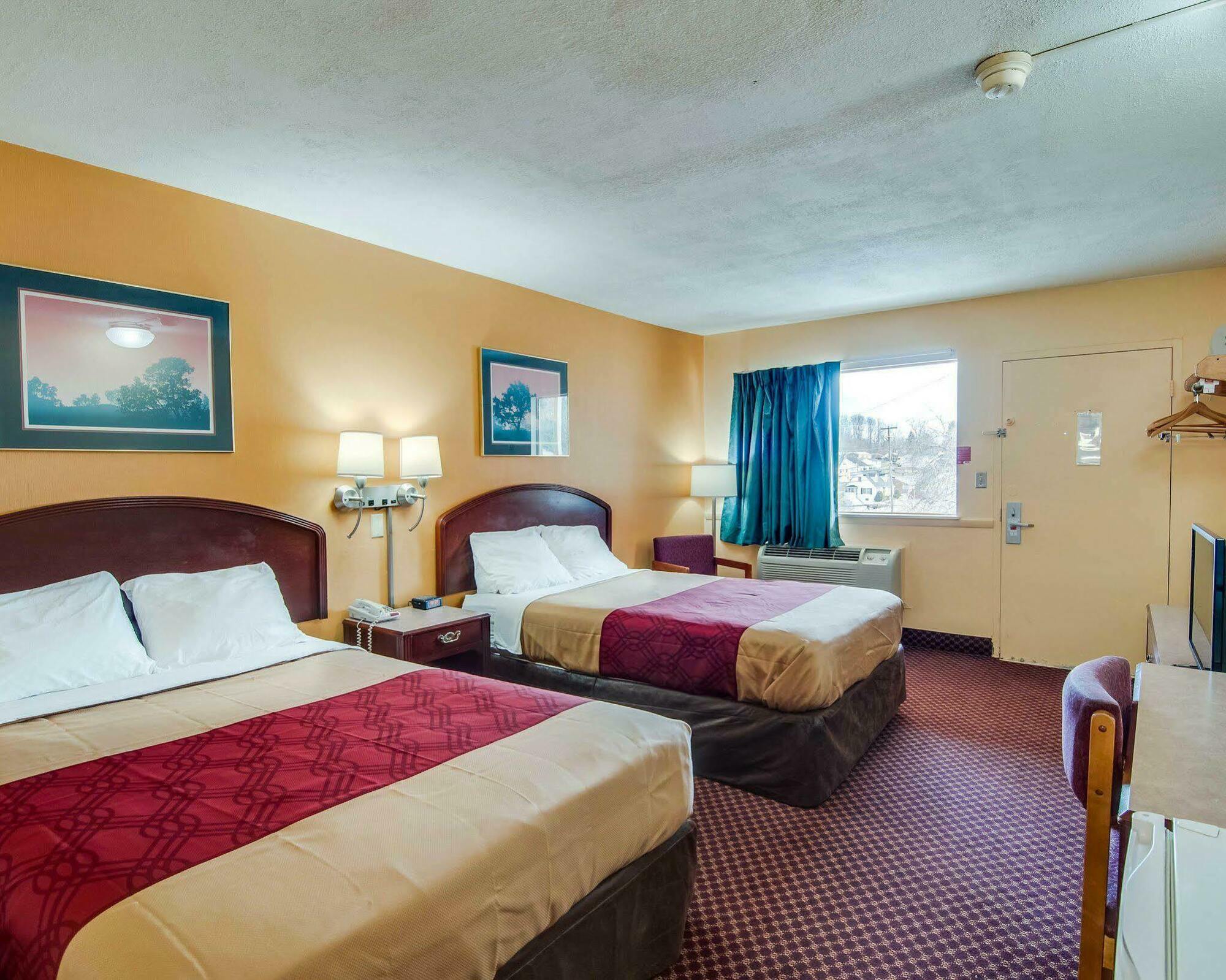 Econo Lodge Near Bluefield College Ngoại thất bức ảnh