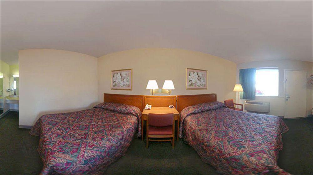 Econo Lodge Near Bluefield College Ngoại thất bức ảnh